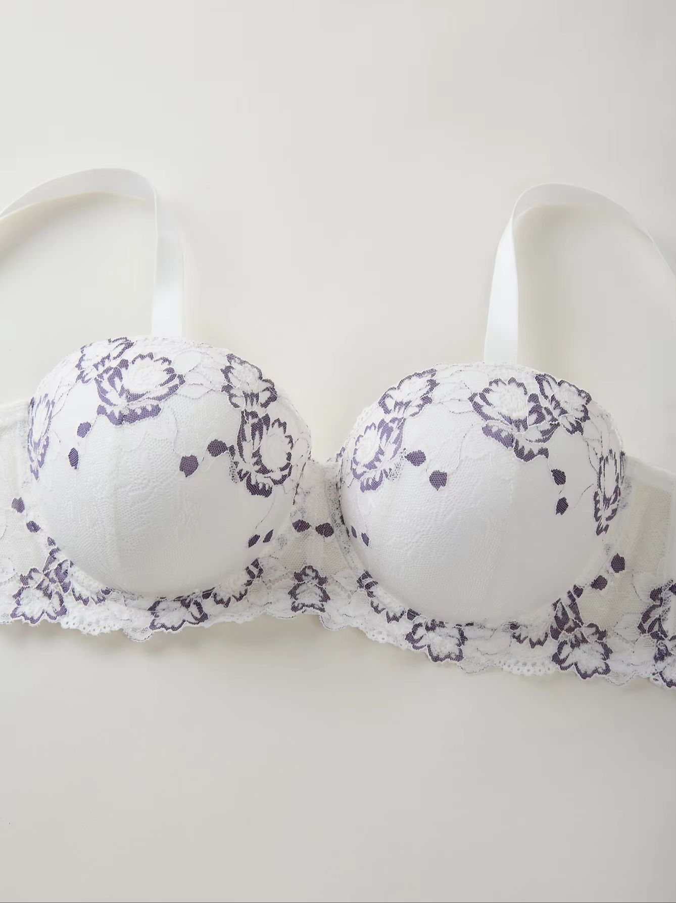 Soutien-gorge grande taille en - Embroidery Lace avis et prix