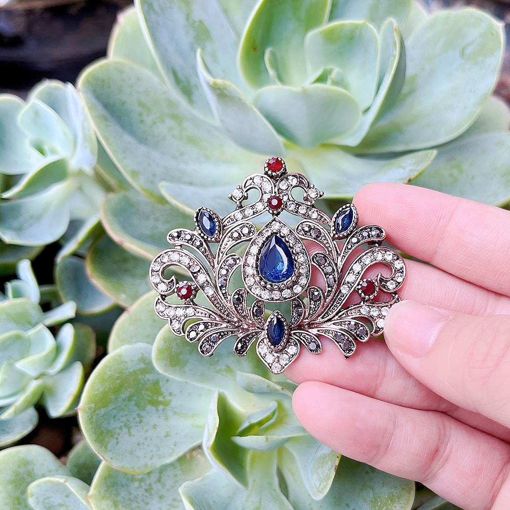 Broche Vintage turque pour fem - Embroidery Eyebrow avis et prix