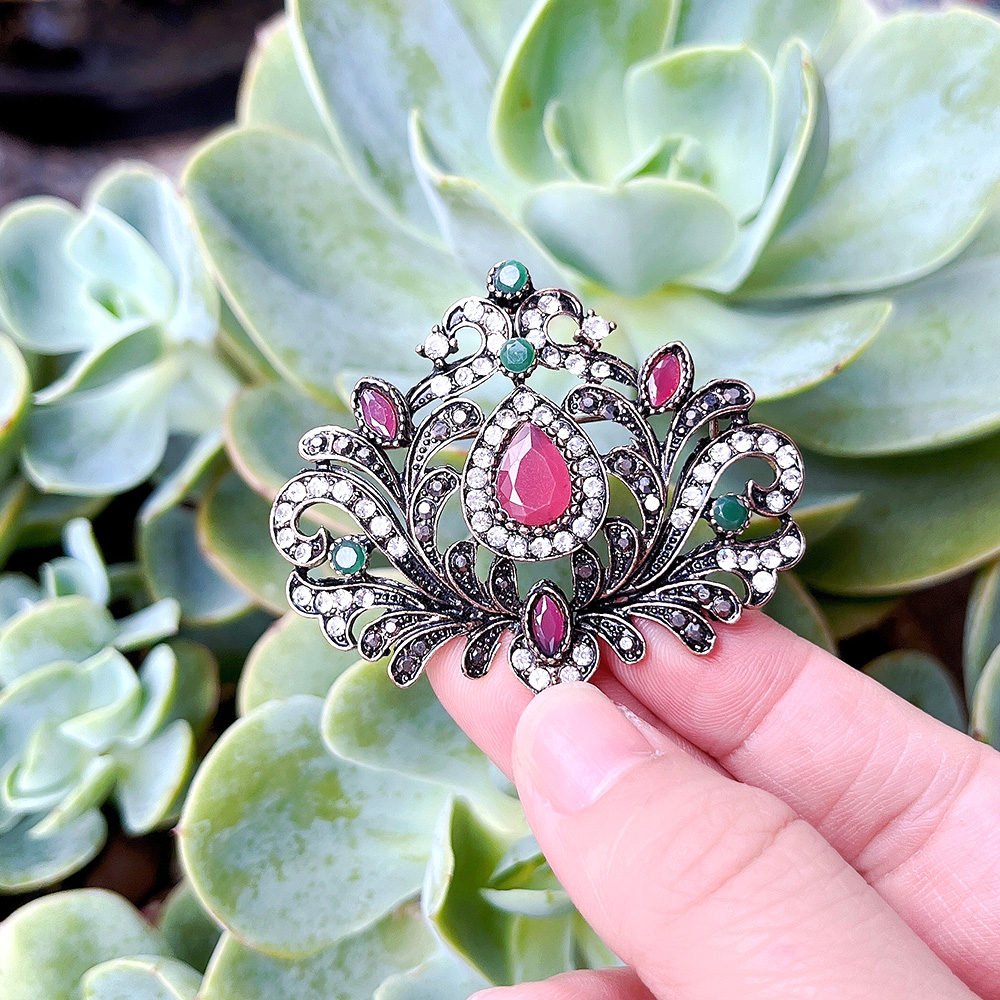 Broche Vintage turque pour fem - Embroidery Eyebrow avis et prix