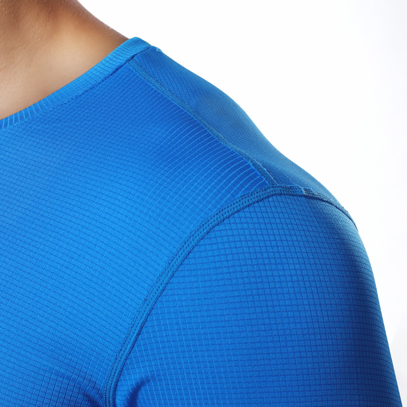 T-shirt de sport à manches lon - Embroidery Uniforms avis et prix