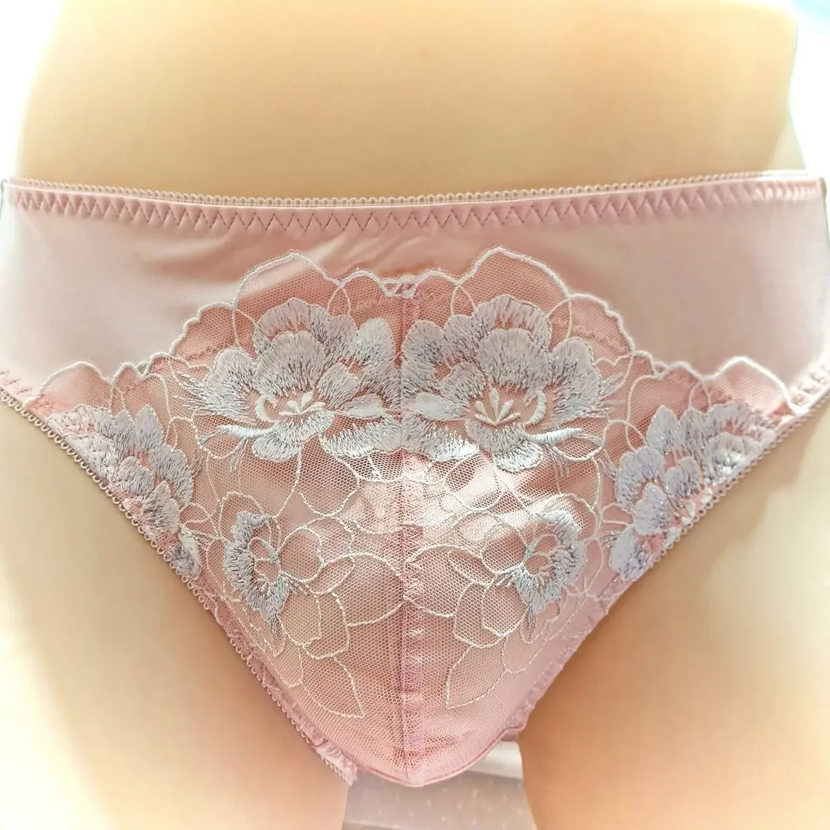 Slip rose brodé en dentelle po - Embroidery Lace avis et prix
